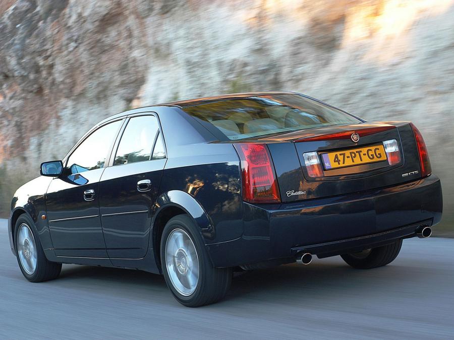  Cadillac CTS 2002 года  (фото 19 из 26)